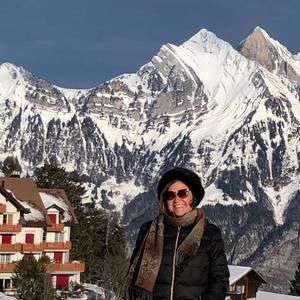 Meet your Posher, Rose